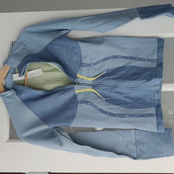 Fabletics ensemble - Picture 1 of 6